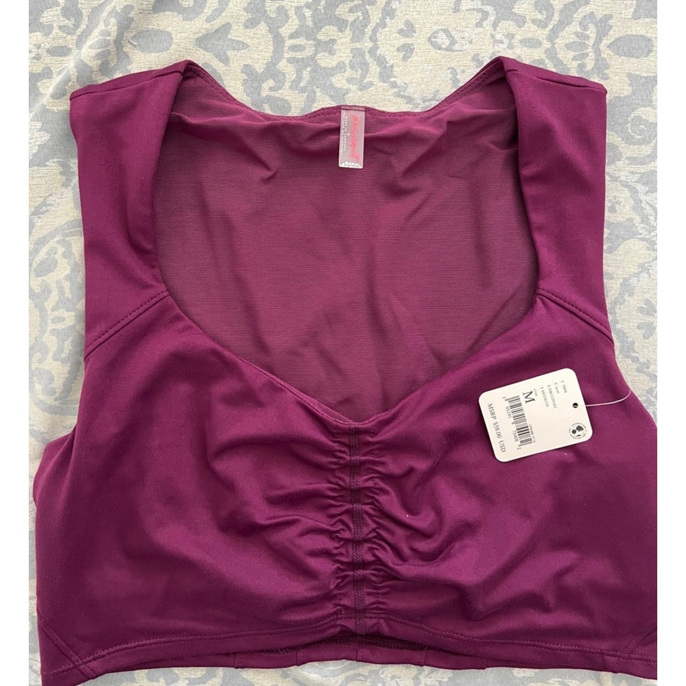 🍁SOLD🍁FREE PEOPLE PLEATS AND THANK YOU CAMI TANK SZ. M ( PRICE IS FRIM) - Picture 2 of 6